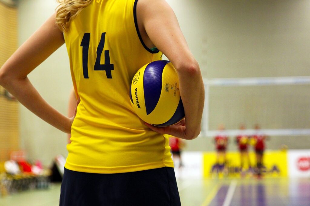 How to find your purpose. Woman playing volleyball